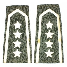 Epaulettes to a field...