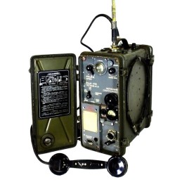 Radiostacja R105d z anteną...