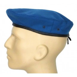 Beret z sukna, błękitny, "łezka"