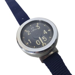 Wrist G-5 depth gauge